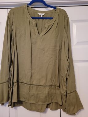 Crown And Ivy Olive Tunic with Lace Trim